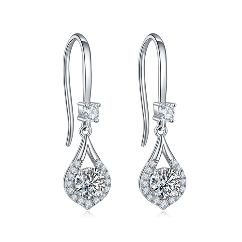 Stunning Pear shape drop Earrings in Sterling Silver