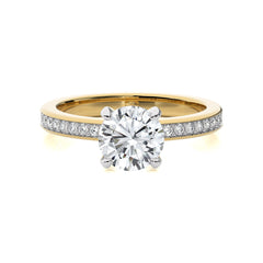 Graceful Round Diamond Engagement Ring