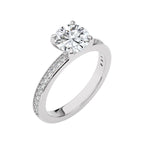 Graceful Round Diamond Engagement Ring