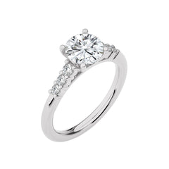 Elegant Round  Diamond Enagegement Ring